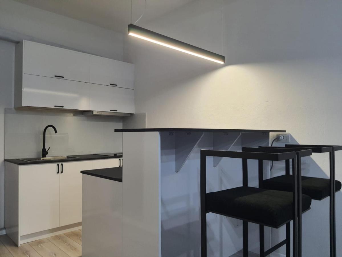 Modern Apartment Korca 2 エクステリア 写真